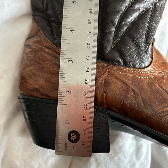 Vintage Brown & Tan Leather Cowboy Boots - Picture 9 of 10